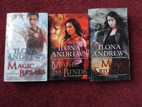 Kate daniels ilona andrews - -,